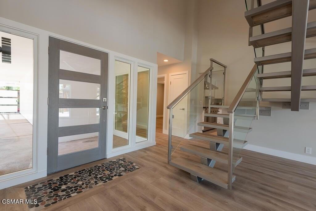 3708 Capstan Cir - Photo 3 of 31