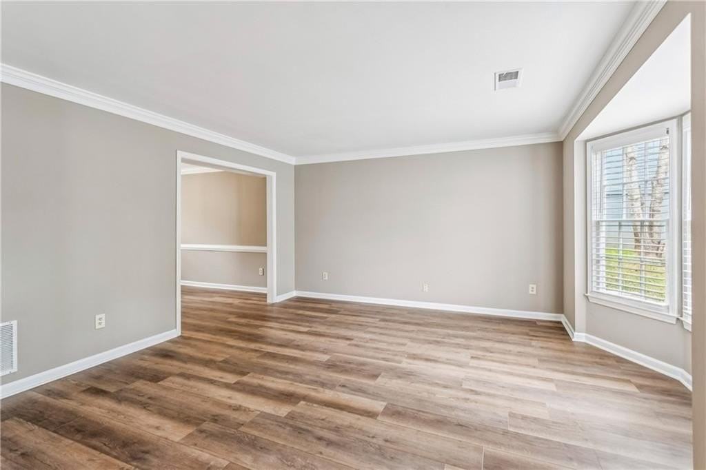 52 Bridle Ln - Photo 6 of 29