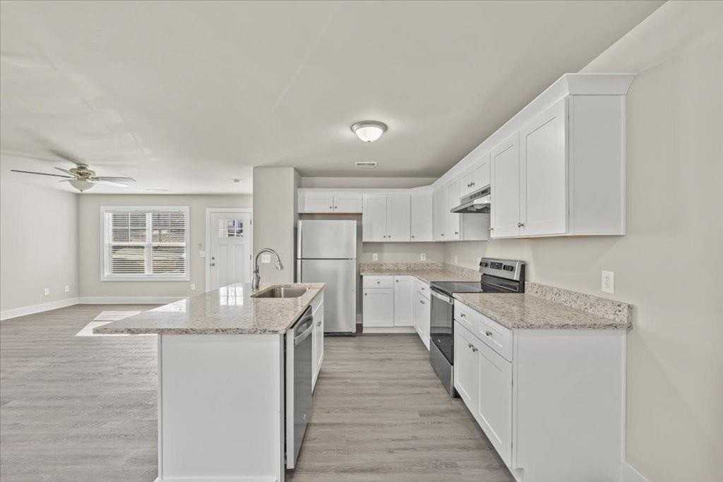 3545 Catalina Dr - Photo 7 of 18