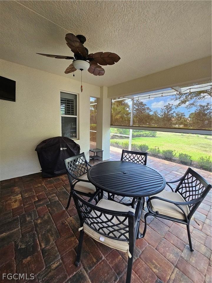 10518 Avila Cir - Photo 6 of 50