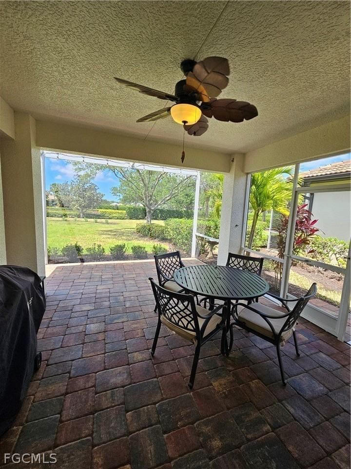 10518 Avila Cir - Photo 7 of 50