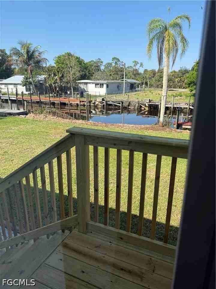 2253 Queen Anne Dr - Photo 5 of 9