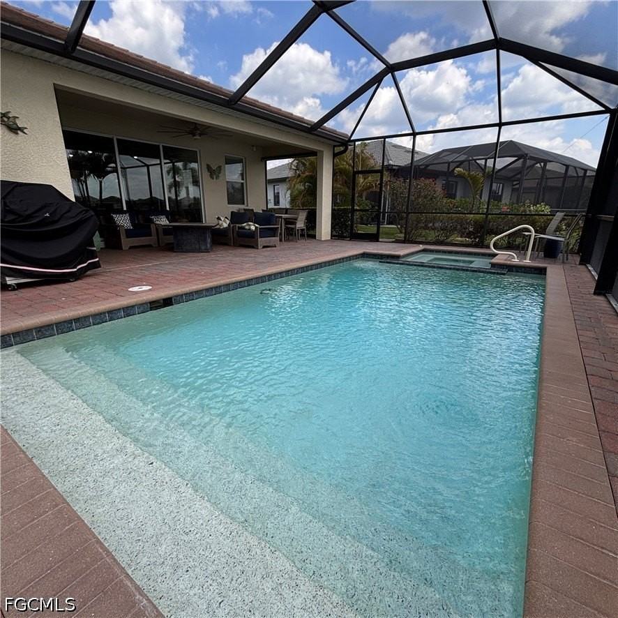 4028 E Hampton Cir - Photo 2 of 33