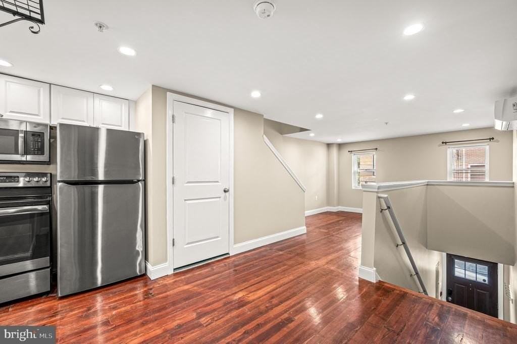 980 N Lawrence St #D - Photo 5 of 23