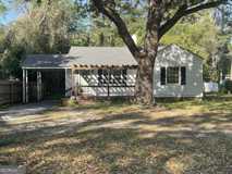 214 Mimosa Dr - Photo 1 of 1