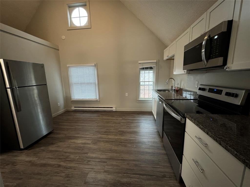 33 Front St #2 - Photo 6 of 7