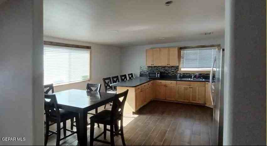 491 Zebu Rd - Photo 2 of 8