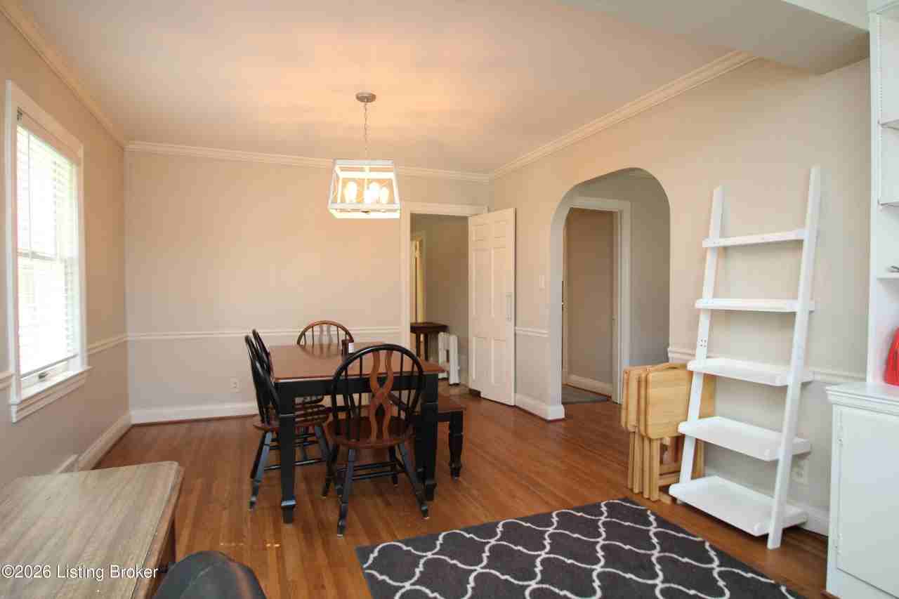 514 Macon Ave - Photo 4 of 25