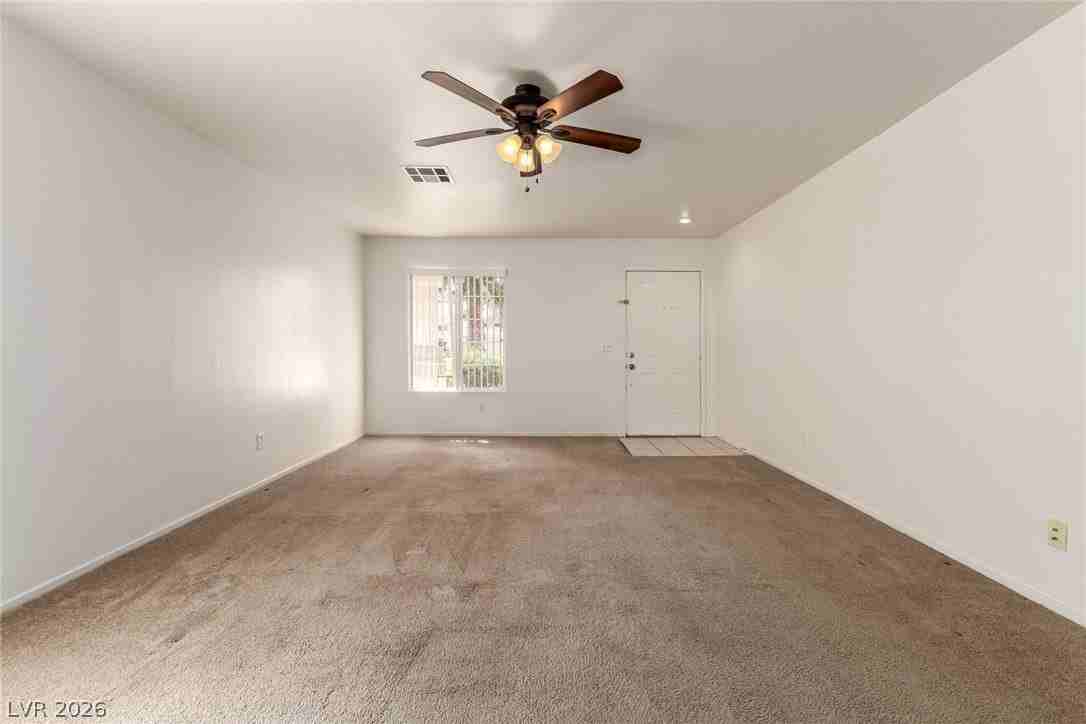 1000 Pleasant Run Ct - Photo 5 of 41