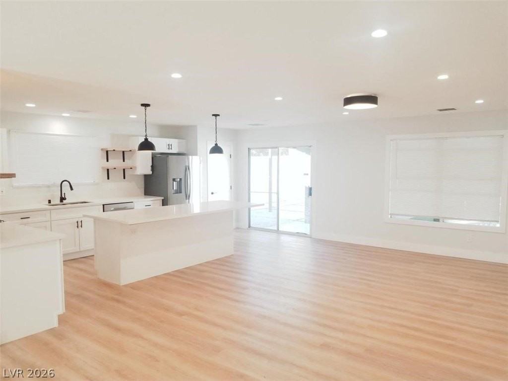 410 Hopedale Ave - Photo 2 of 17