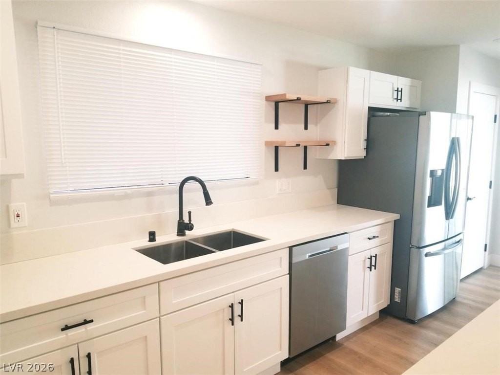 410 Hopedale Ave - Photo 4 of 17