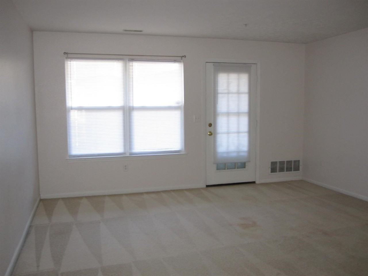 1419 Millbrook Trl - Photo 7 of 14