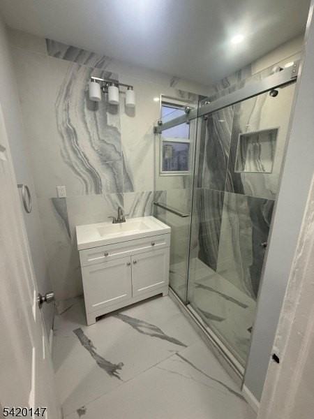 925 S 20th St - Photo 4 of 8