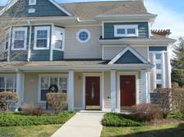 featured image of 175 Old Farm Dr