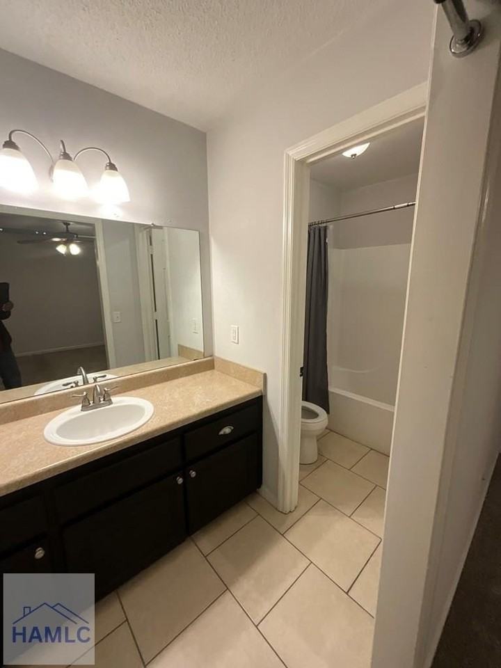 1434 Paul Caswell Blvd - Photo 5 of 10