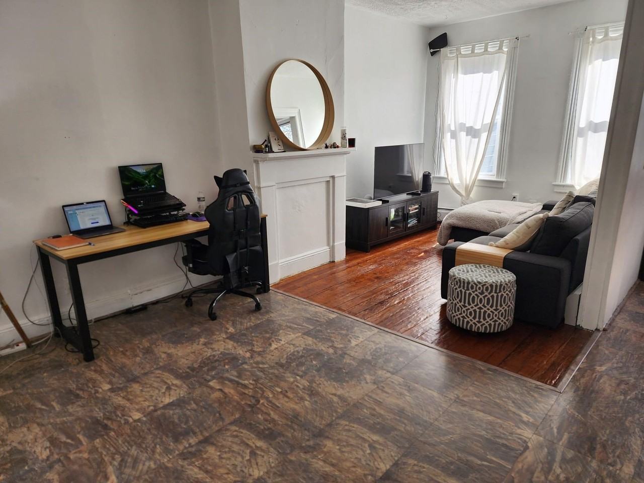 337 Pavonia Ave #2 - Photo 3 of 11