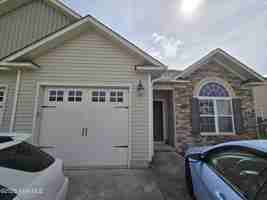 featured image of 3404 Ellsworth Dr Unit B