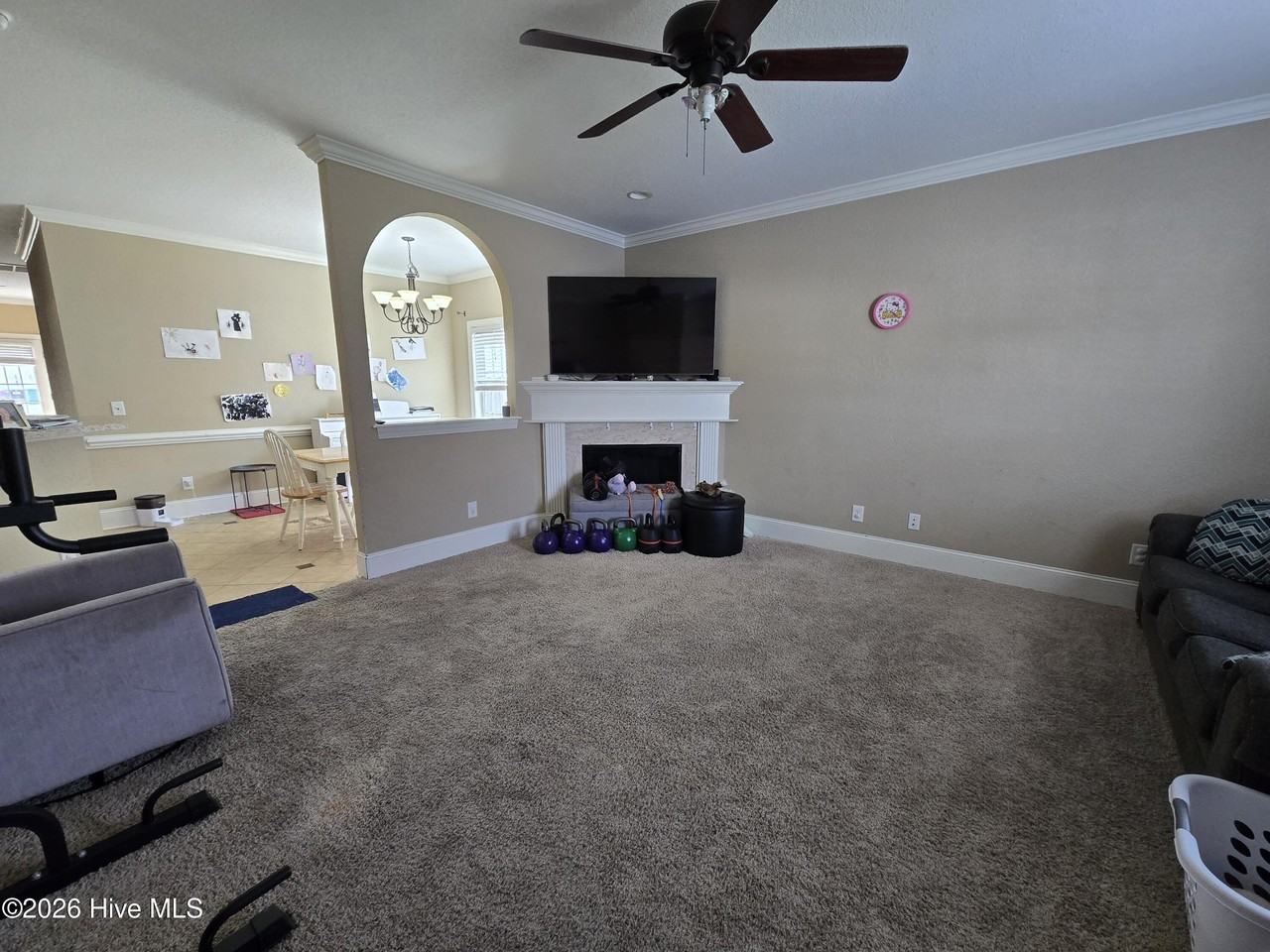 3404 Ellsworth Dr Unit B - Photo 2 of 12