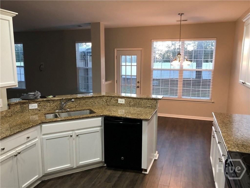 93 Coopers Ln - Photo 5 of 15