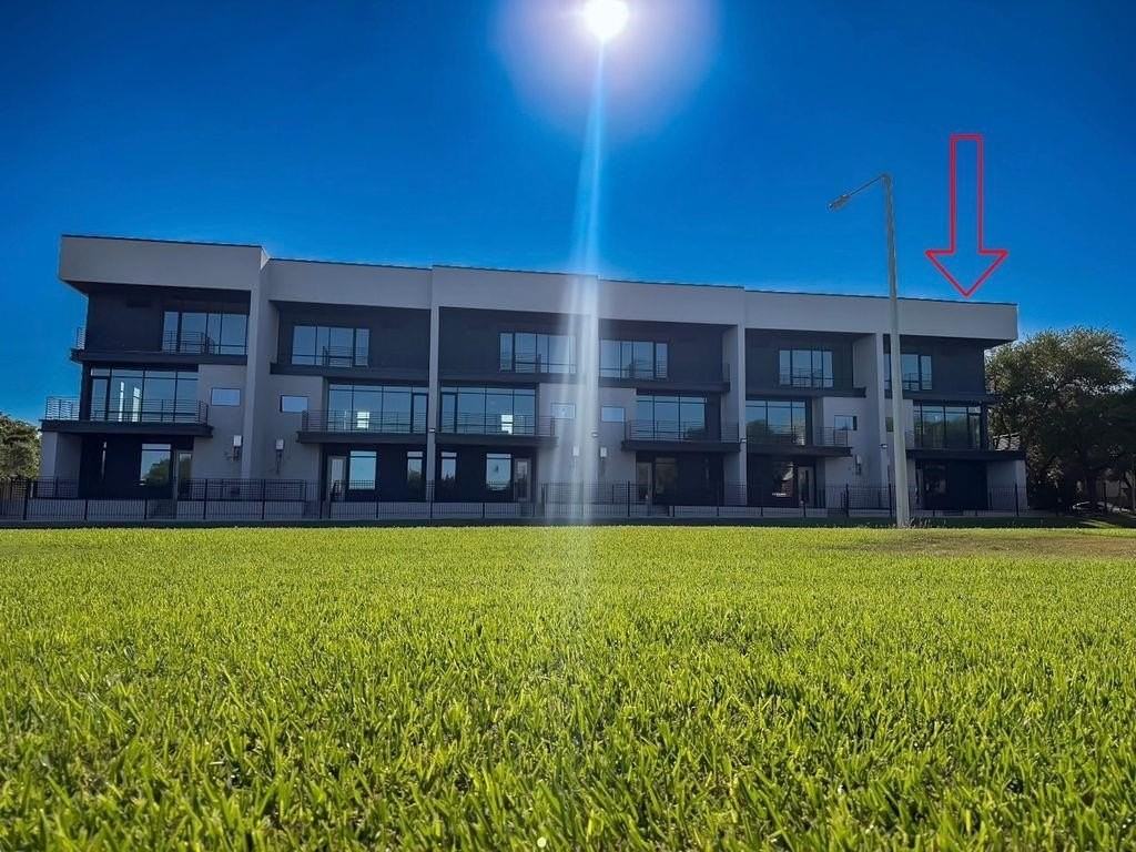 8120 Stillmeadow Ct - Photo 4 of 16