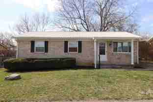 521 Foxwood Dr - Photo 1 of 1