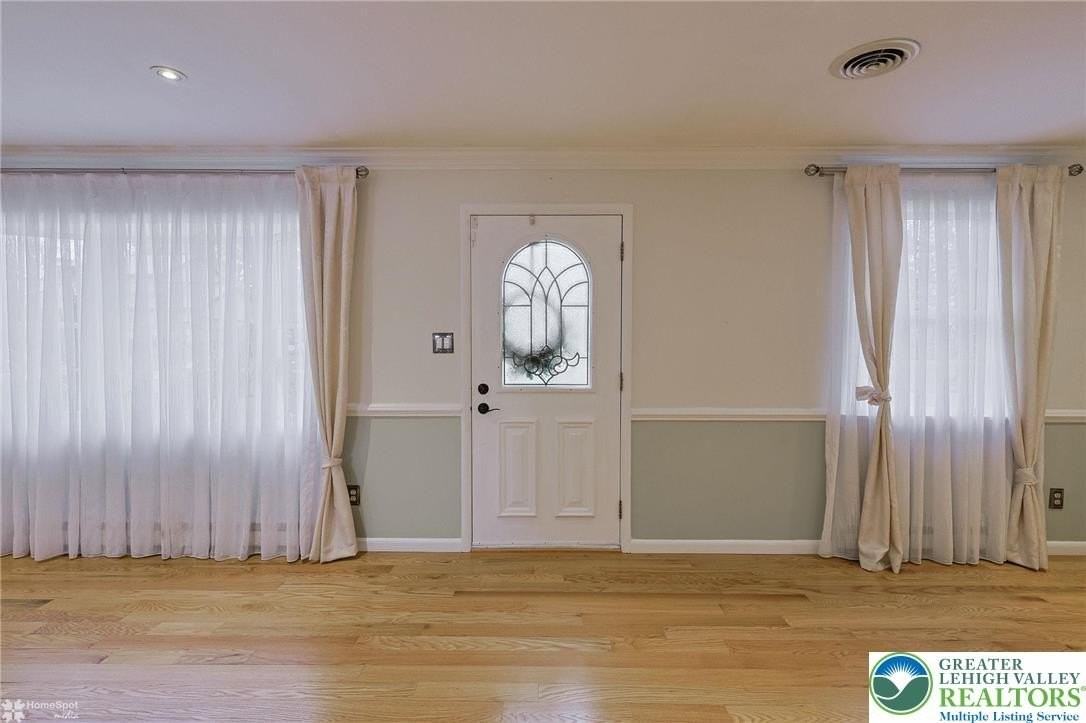 5500 Chenango Dr - Photo 5 of 50