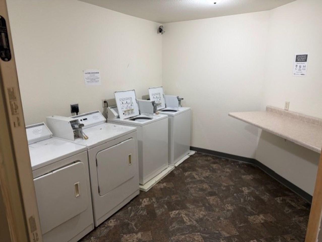 2500 Hillcrest Drive - PPM - Photo 4 of 20