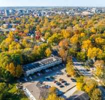 featured image of 902 N Dodge St