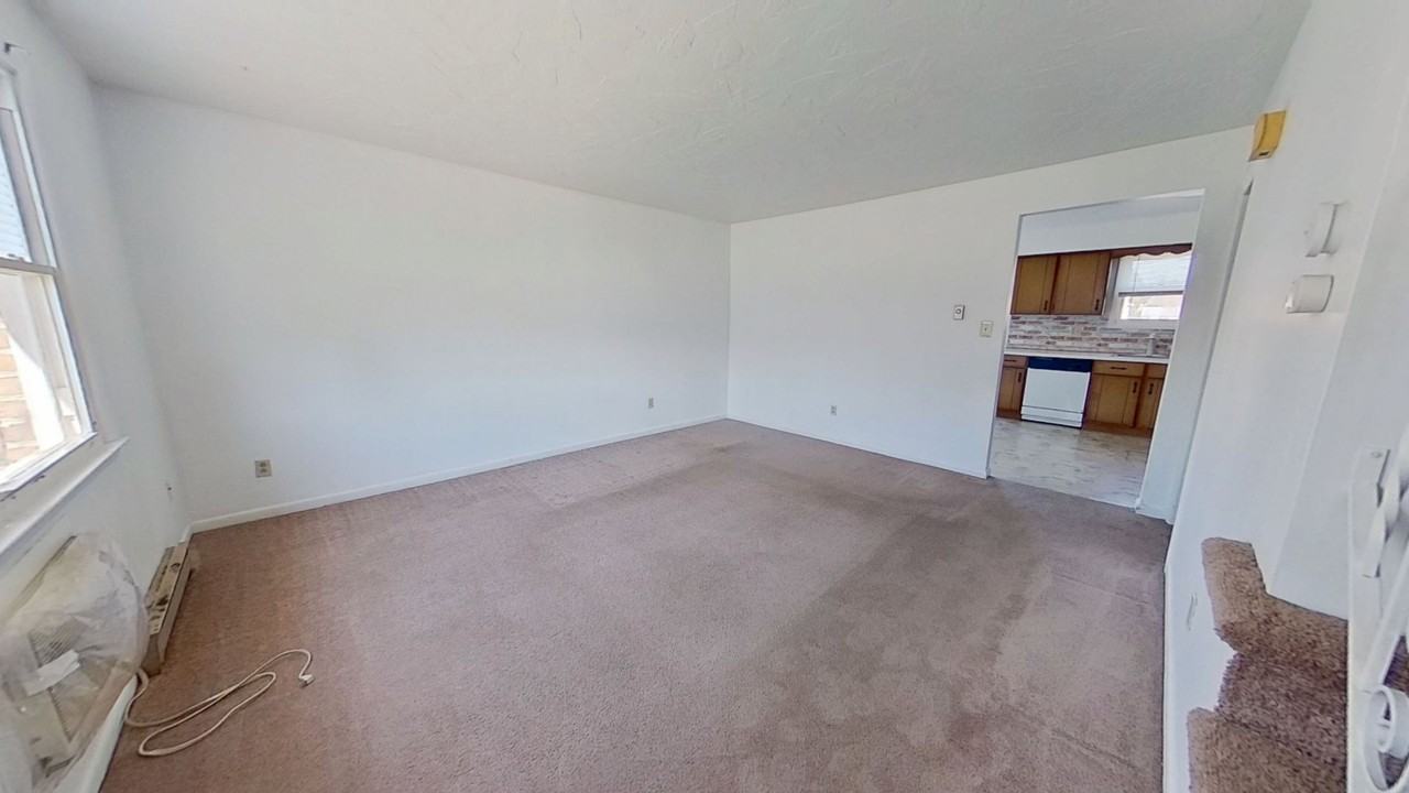 169 Oak Manor Dr - Photo 2 of 9