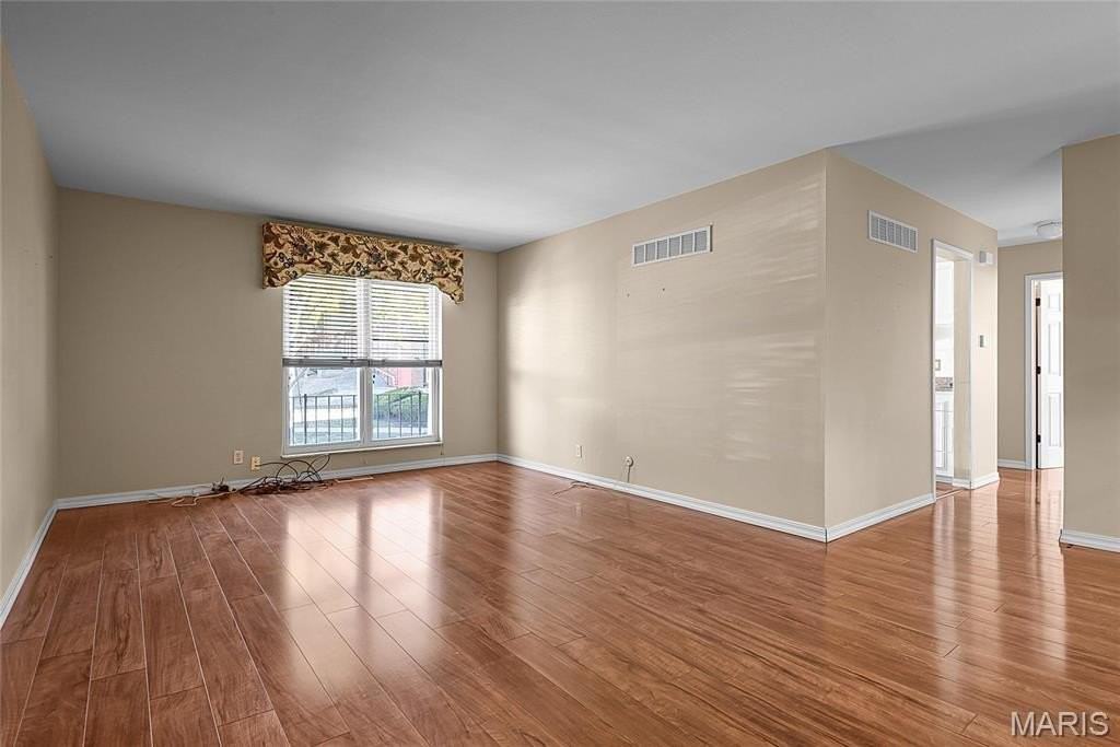 10364 Forest Brook Ln #E - Photo 2 of 17