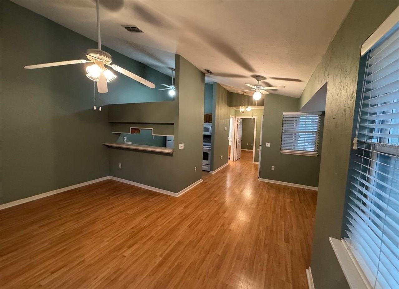 10311 Nw 33rd Ln #0 - Photo 3 of 11
