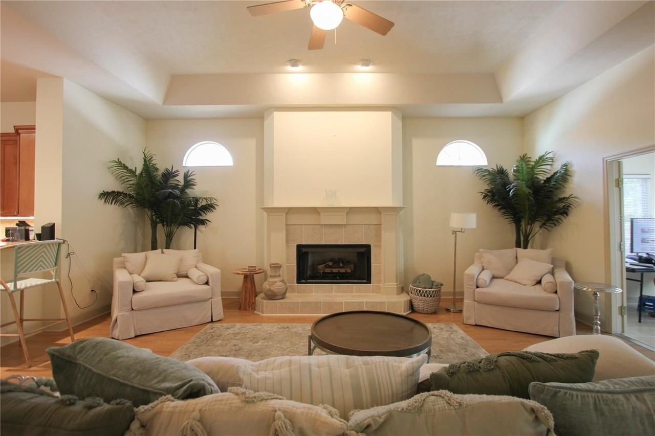 3517 Nw 104th Dr - Photo 3 of 20