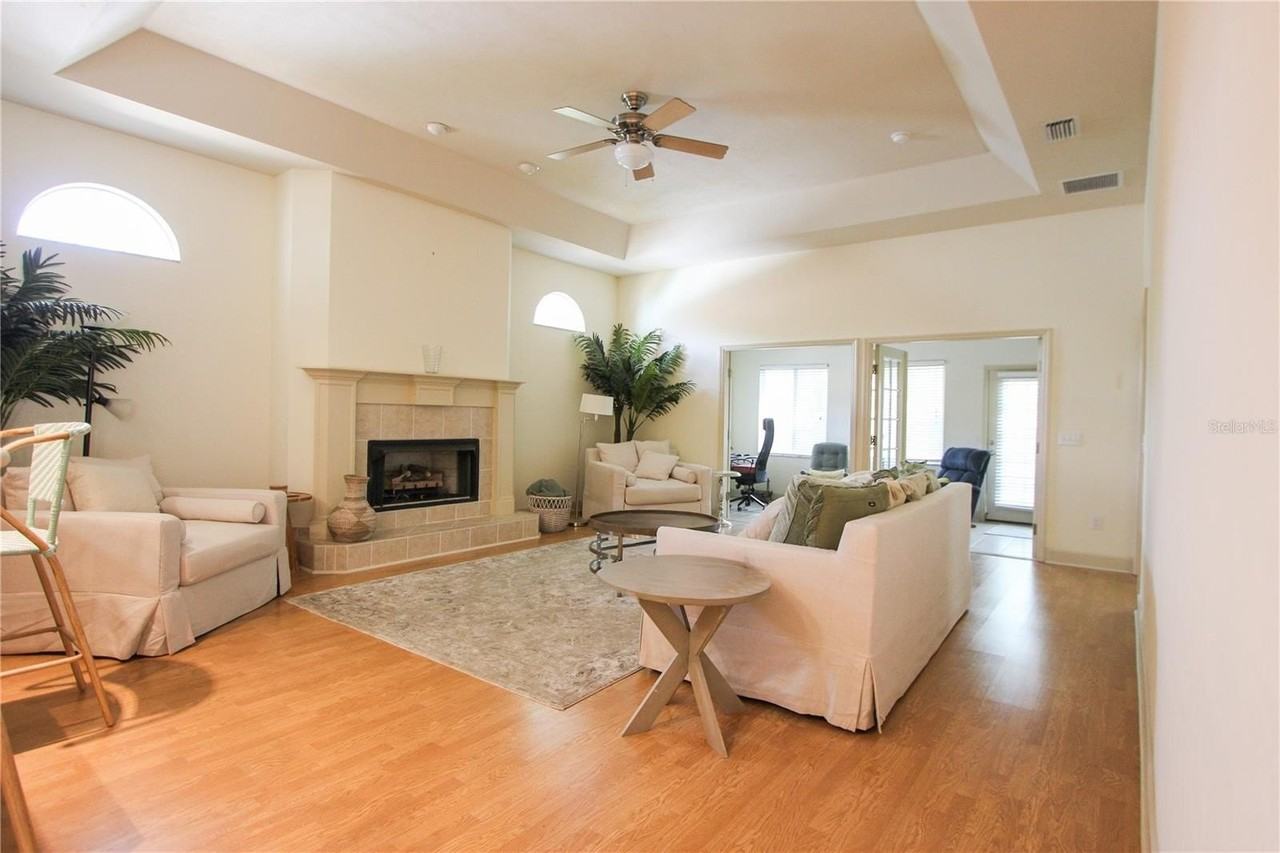 3517 Nw 104th Dr - Photo 4 of 20