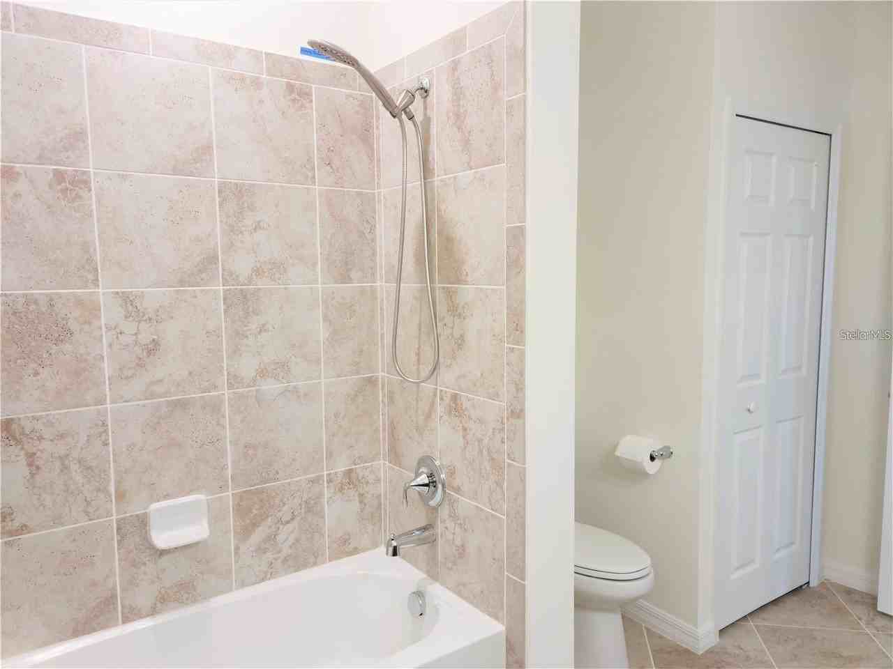 20354 Lagente Cir - Photo 6 of 24