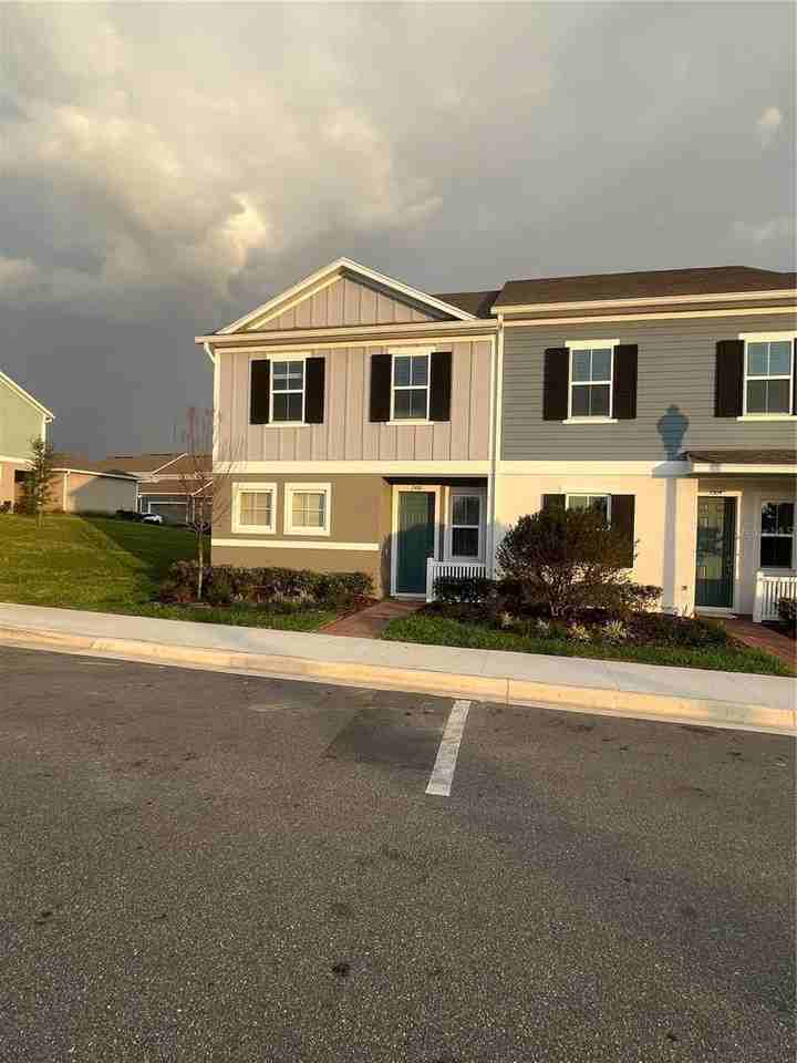 1500 Silver Lining Way - Photo 2 of 19