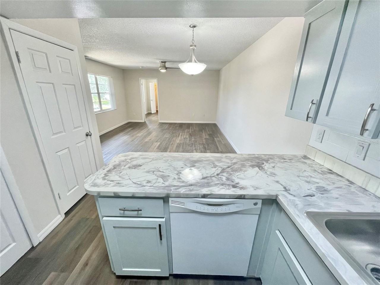 80 Windtree Ln #203 - Photo 7 of 23