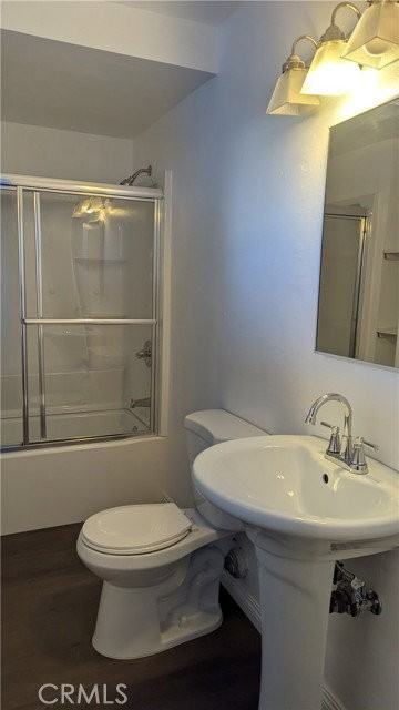 6545 Cleomoore Ave - Photo 3 of 5