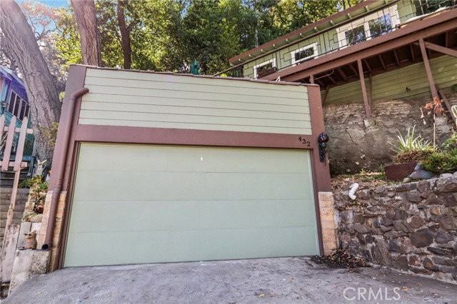 432 Fernwood Pacific Dr - Photo 2 of 8