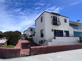 2444 The Strand - Photo 1 of 1