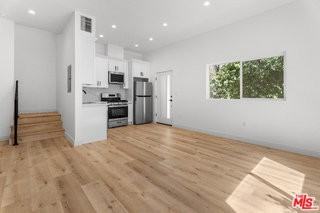 2154 Patricia Ave - Photo 2 of 8