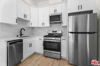 2154 Patricia Ave - Photo 3 of 8