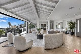 2260 Maravilla Dr - Photo 7 of 8