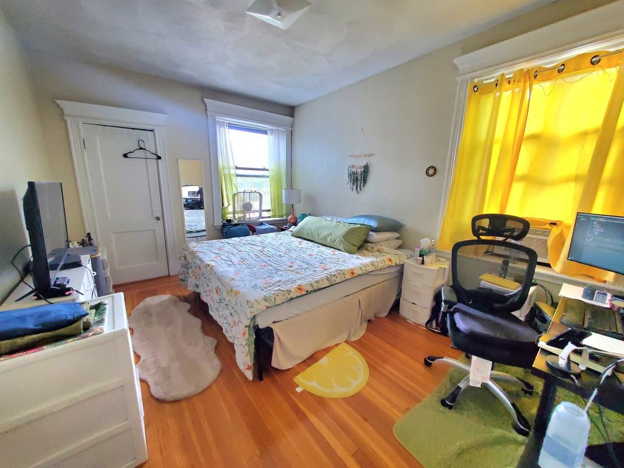 1688 Beacon St #U14 - Photo 5 of 8