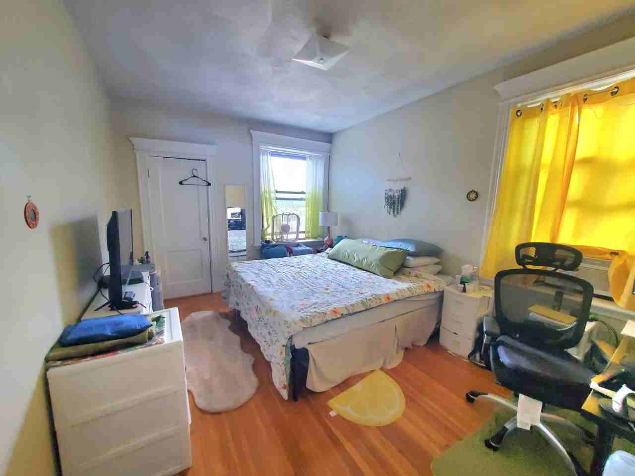 1688 Beacon St #U14 - Photo 7 of 8