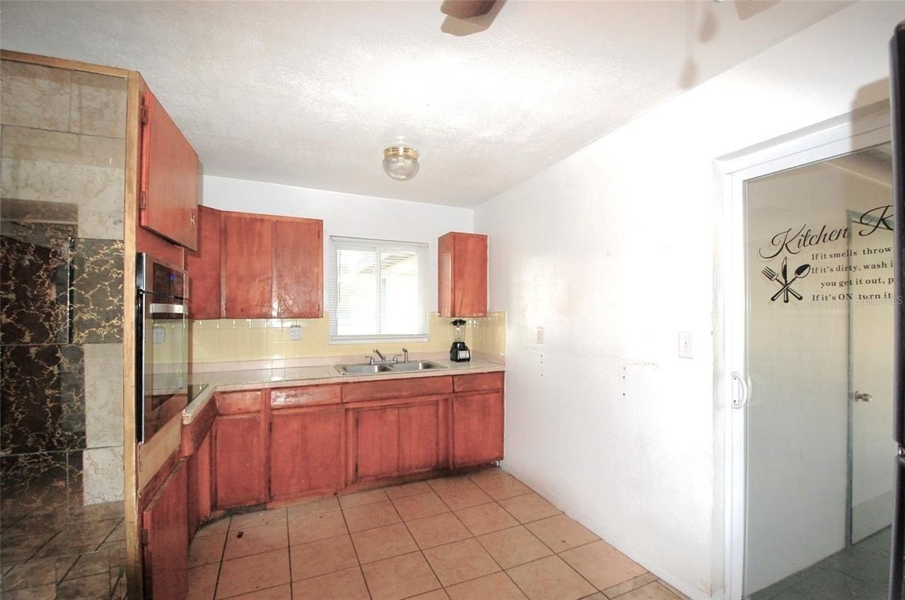 4317 70th Ave N - Photo 5 of 12