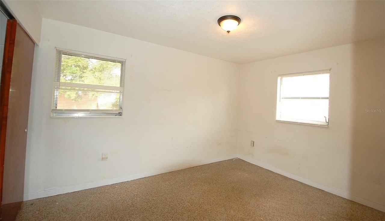 4317 70th Ave N - Photo 6 of 12