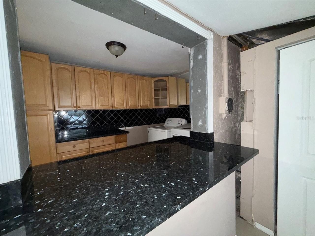 6014 Southern Comfort Blvd - Photo 7 of 18