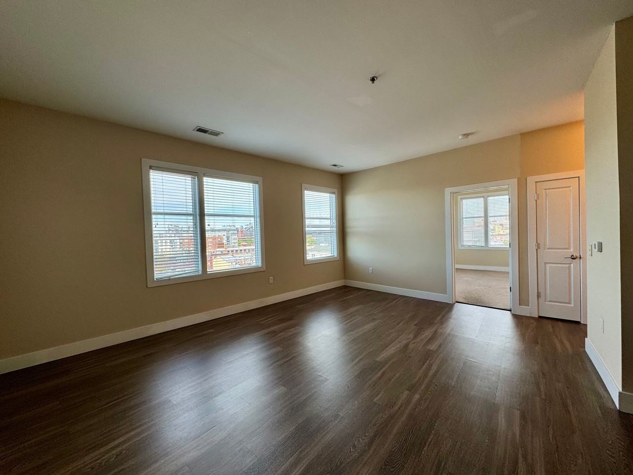 For Rent: Modern Luxury Living at 1201 S. Charles St– Your City Oasis Awaits! - Photo 5 of 50