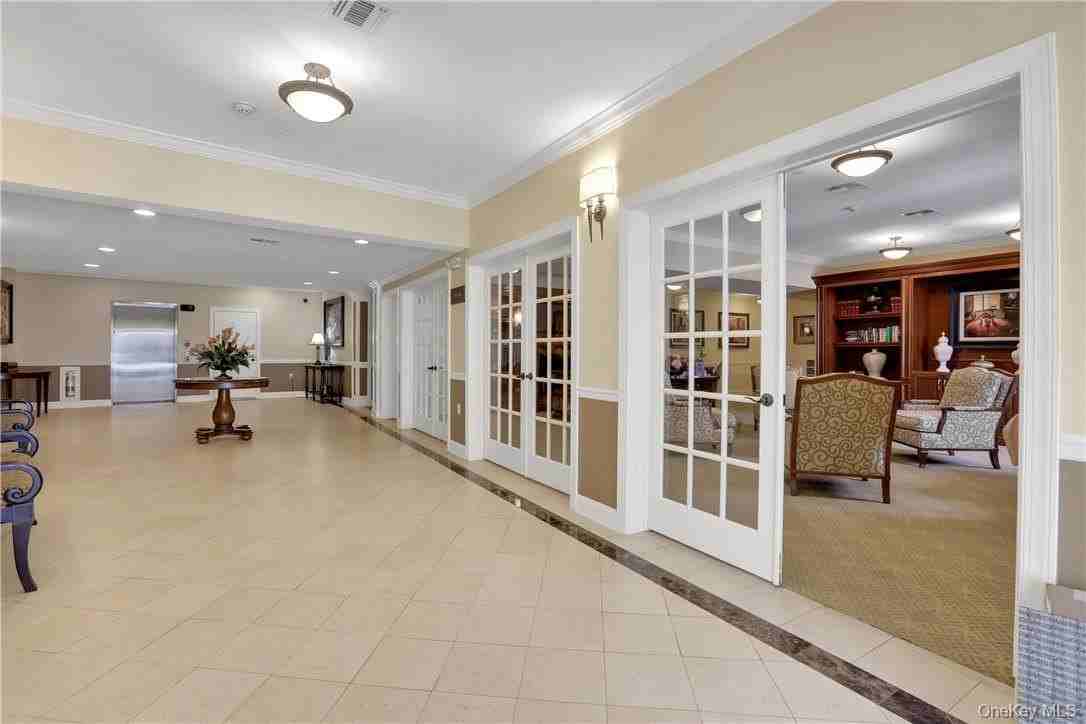 77 Quaker Ave Apt 309 - Photo 7 of 26