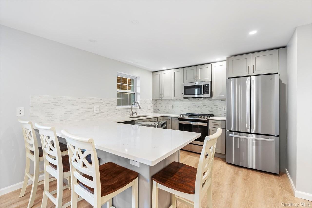 5 Lakeview Ave - Photo 3 of 11